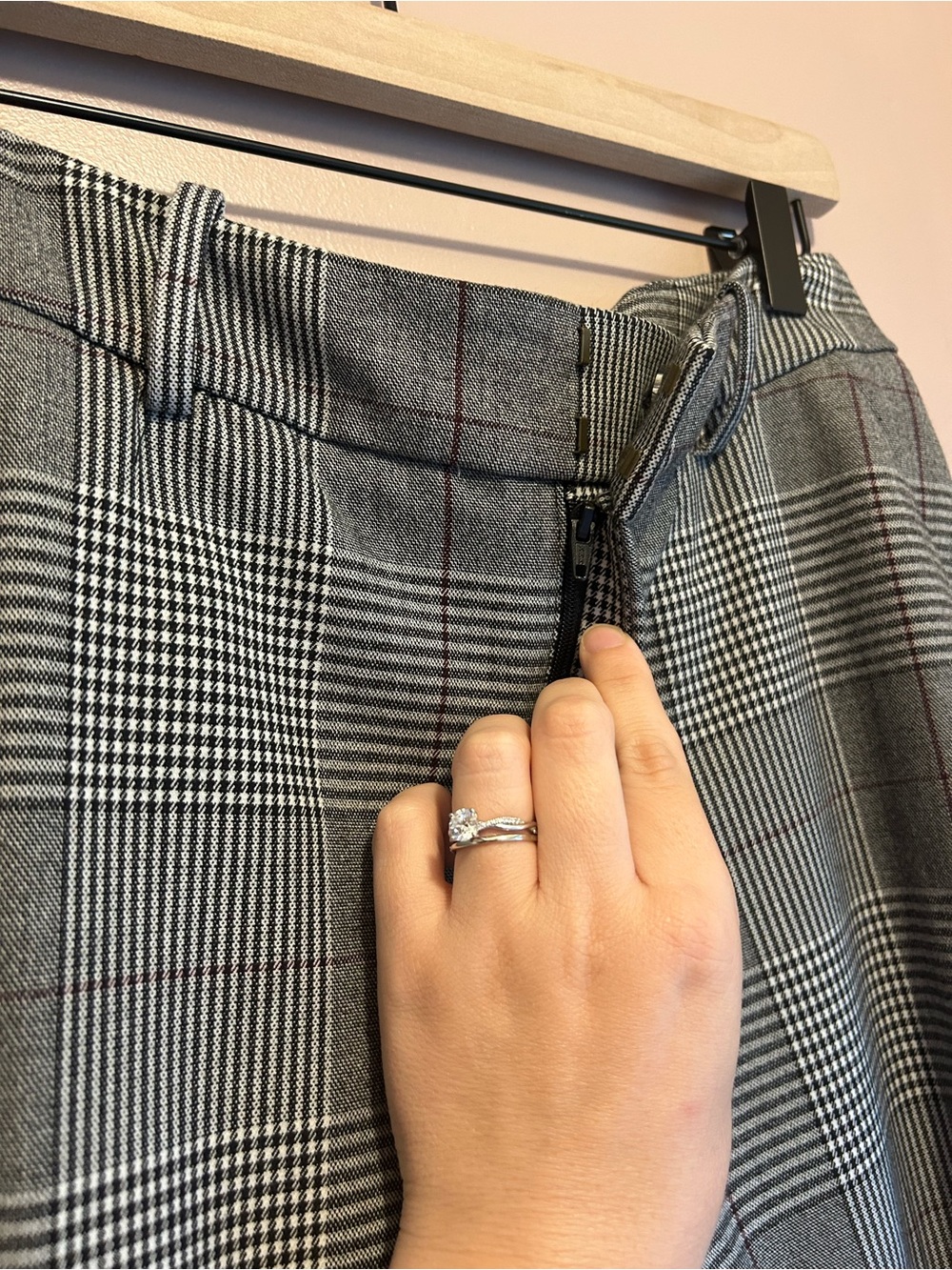A New Day Gray Plaid Pants Size 4 - Picture 4 of 5